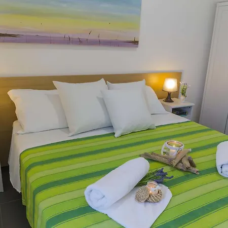 Mareinsicilia Cannamara Apartmán *
